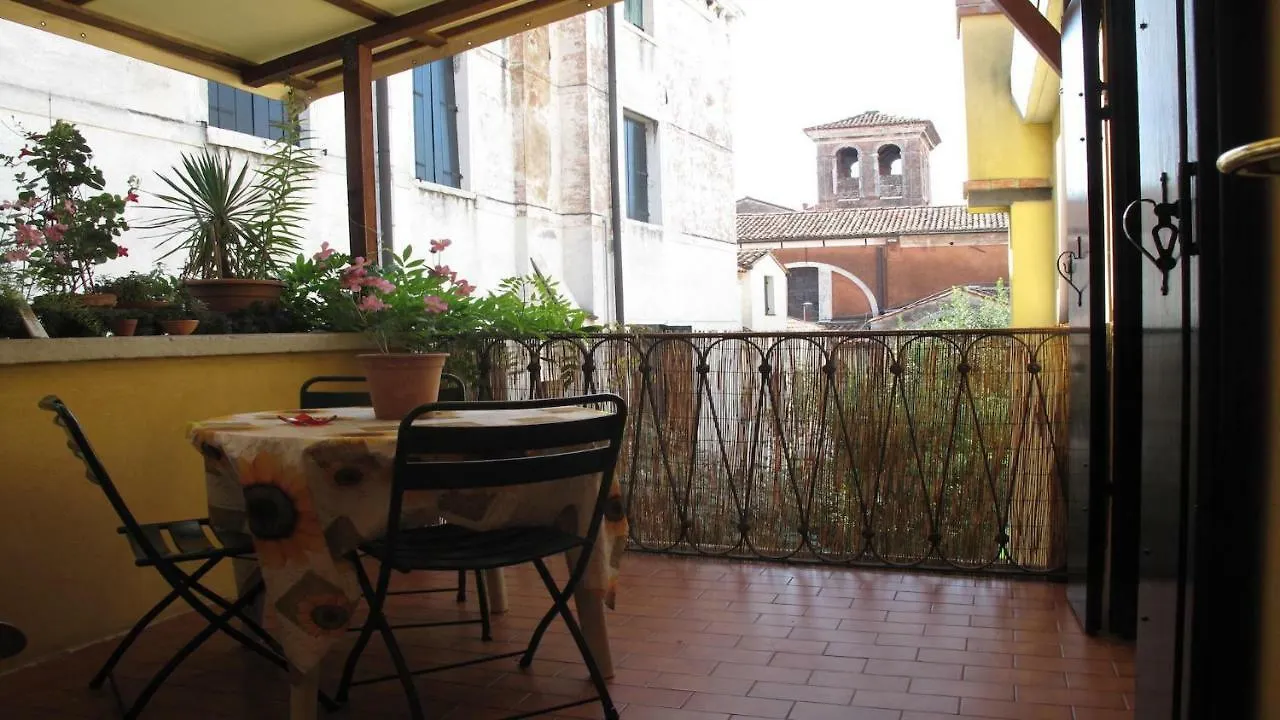 Abitazione Morosini Apartment Venecia