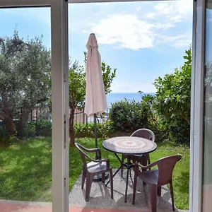 casa-vacanze-casa-barbara.hotelitalianriviera.com/