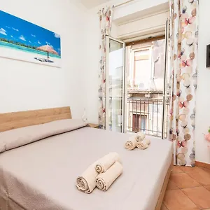 https://the-mauros-home.taorminaitalyhotels.com