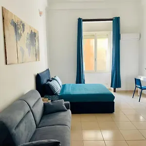 https://napoli-forcella-house-al-centro-di-napoli.hotels-amalfi.com