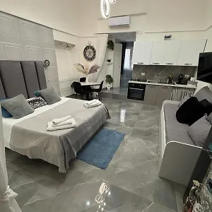 https://la-casetta-di-gelsomina.hotels-amalfi.com